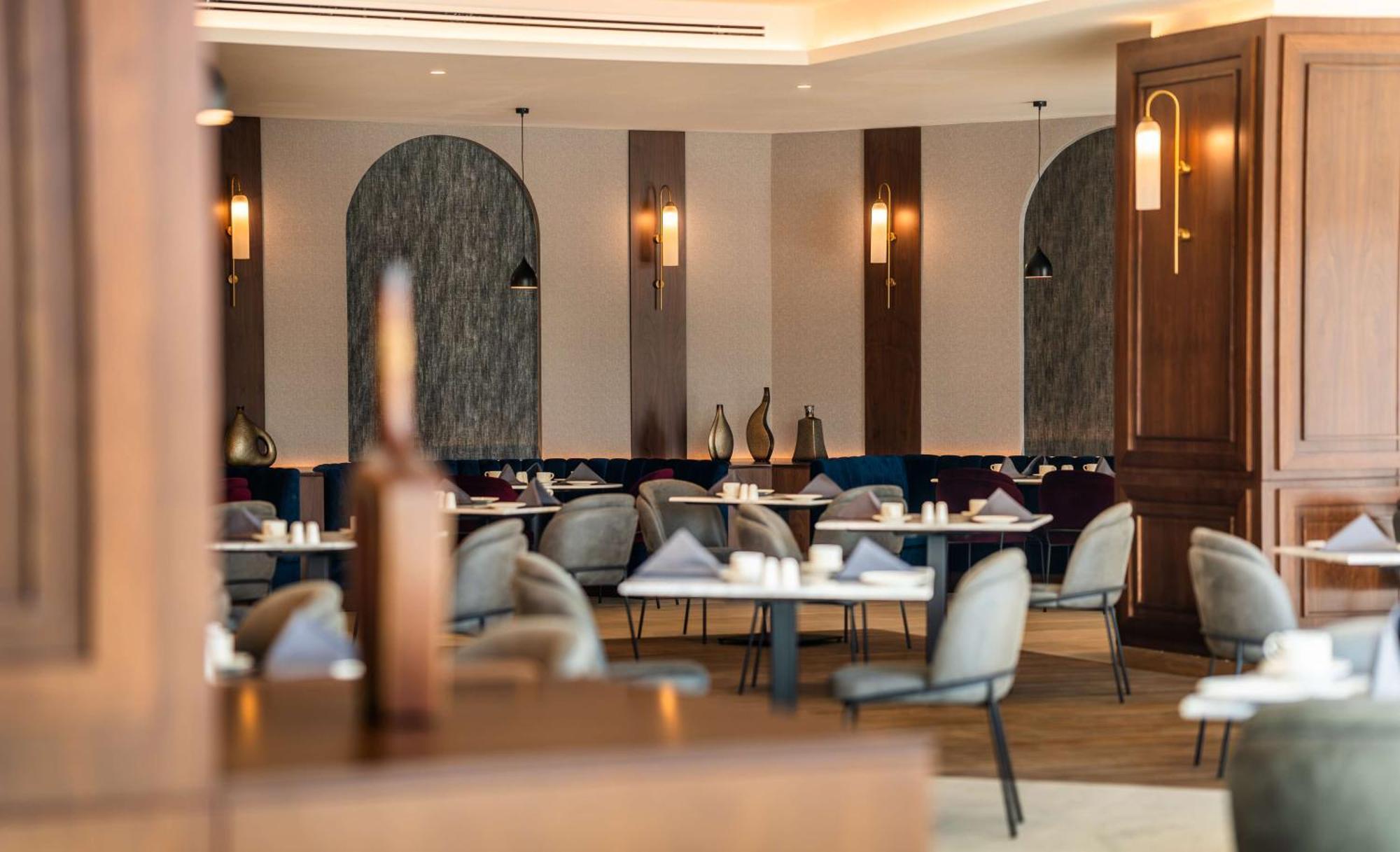 Radisson Blu Hotel, Amman Galleria Mall Exterior foto The restaurant